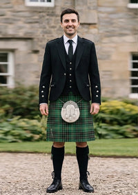 Traditional_Macaulay_Hunting_tartan_827_Kilt_and_Argyle_Jacket_Kilt_Outfit_front_image