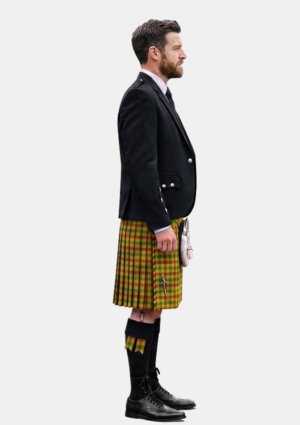Traditional_Macduck_Tartan_1121_Kilt_and_Argyle_Jacket_Kilt_Outfits_right_image