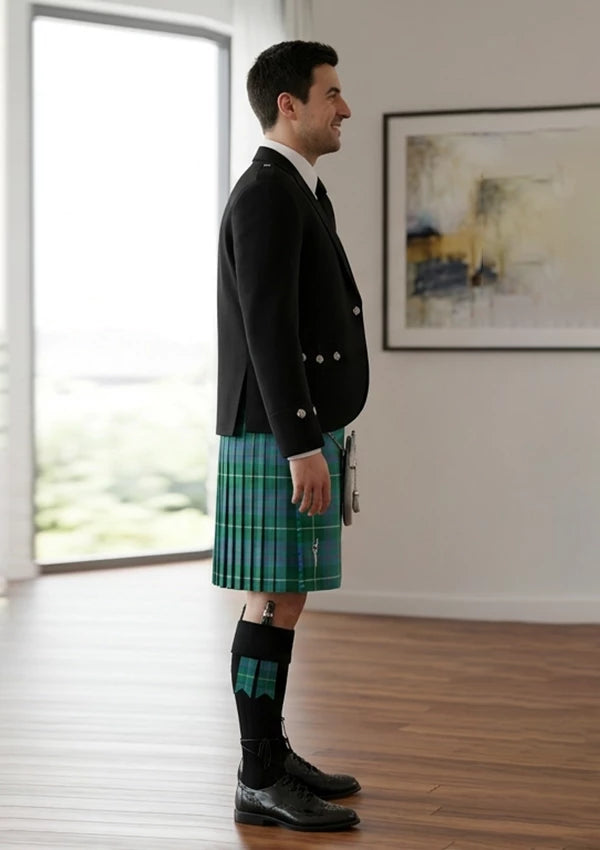 Traditional_Macintyre_Ancient_Tartan_Kilt_and_Argyle_Jacket_Kilt_Outfit_right_image