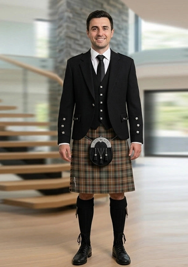 Traditional_Mackenzie_Weathered_tartan_Kilt_and_Argyle_Jacket_Kilt_Outfit_front_image