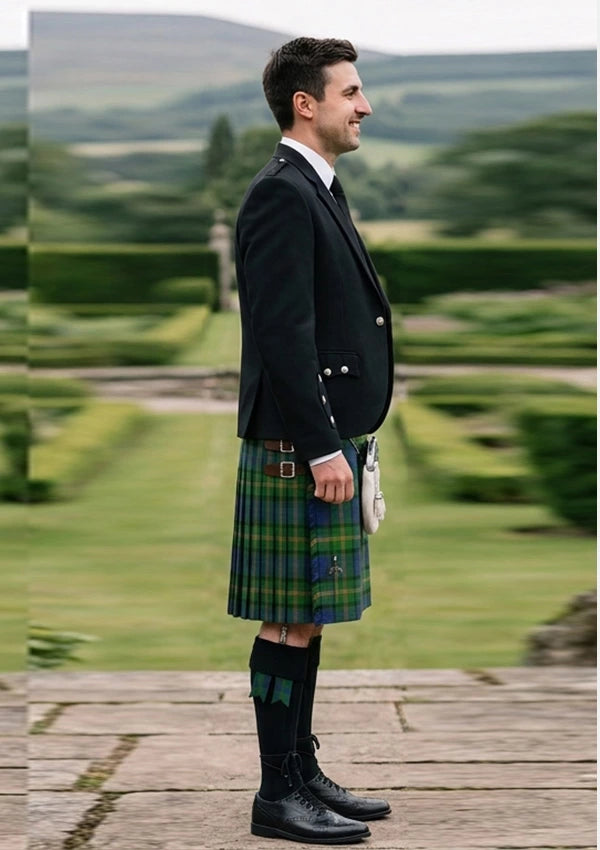 Traditional_Maitland_Chief_tartan_714_Kilt_and_Argyle_Jacket_Kilt_Outfit_right_image