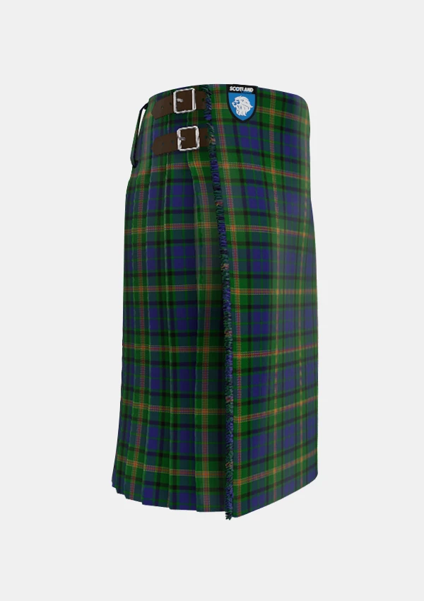 Traditional_Maitland_Chief_tartan_right_image_with_pleated_design_and_adjustable_buckles_for_men