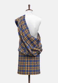 Traditional_McCann_Tartan_11703_Great_Kilt_back_image
