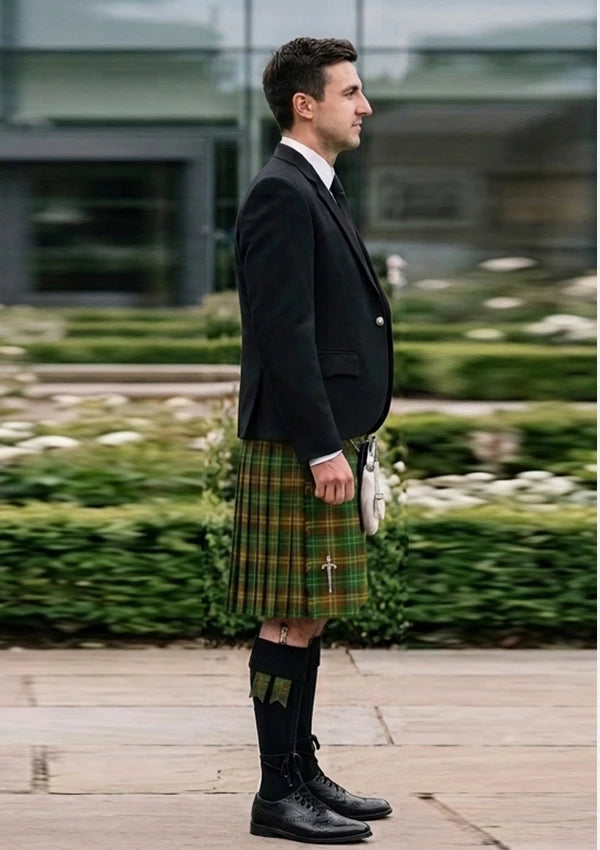 Traditional_McShane_Tartan_4111_Kilt_and_Argyle_Jacket_Kilt_Outfit_right_image