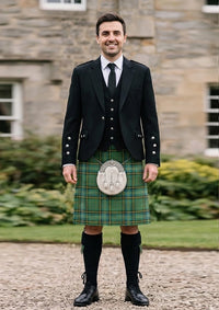 Traditional_Mcmillan_Hunting_tartan_668_Kilt_and_Argyle_Jacket_Kilt_Outfit_front_image