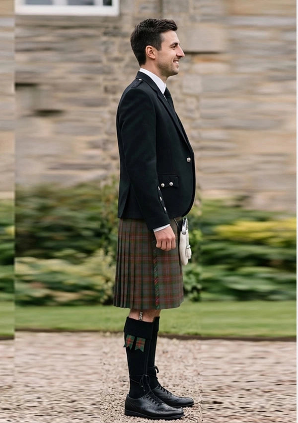 Traditional_Modern_Robertson_tartan_2148_Kilt_and_Argyle_Jacket_Kilt_Outfit_right_image