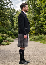 Traditional_Oban_Mist_Tartan_11010_Kilt_and_Argyle_Jacket_Kilt_Outfit_right_image