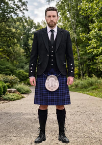 Traditional_Oban_Tartan_5529_Kilt_and_Argyle_Jacket_Kilt_Outfit_front_image
