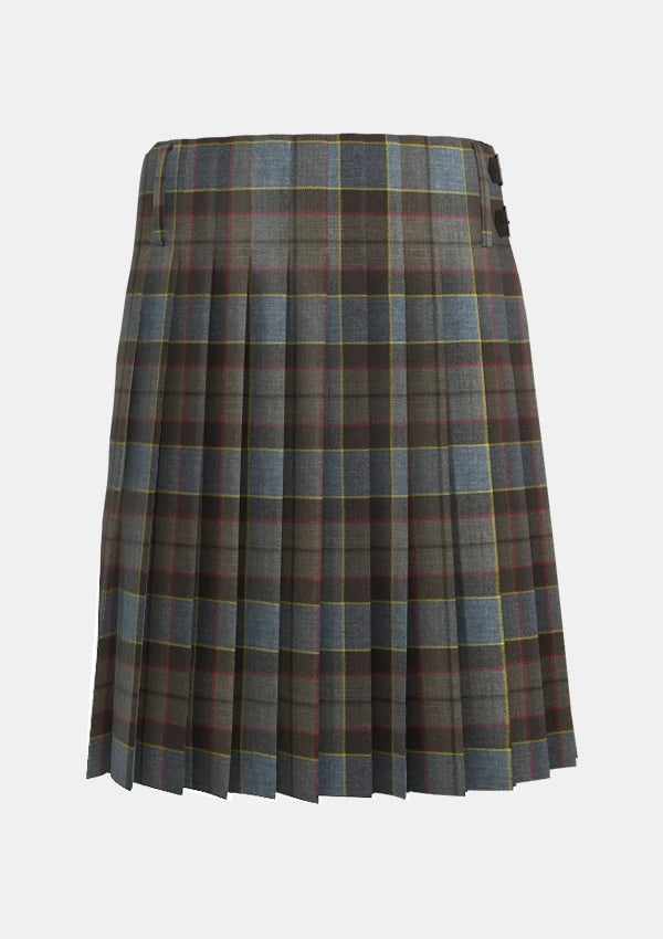 Traditional_Outlander_tartan_back_image_with_pleated_design_and_adjustable_buckles_for_men