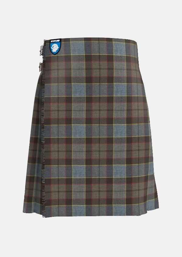 Traditional_Outlander_tartan_front_image_with_pleated_design_and_adjustable_buckles_for_men