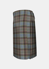 Traditional_Outlander_tartan_left_image_with_pleated_design_and_adjustable_buckles_for_men