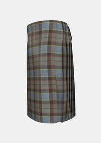 Traditional_Outlander_tartan_left_image_with_pleated_design_and_adjustable_buckles_for_men