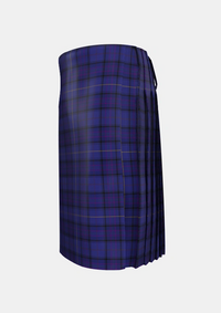 Traditional_Payne_Tartan_2554_kilt_left_image_with_pleated_design_and_adjustable_buckles_for_men