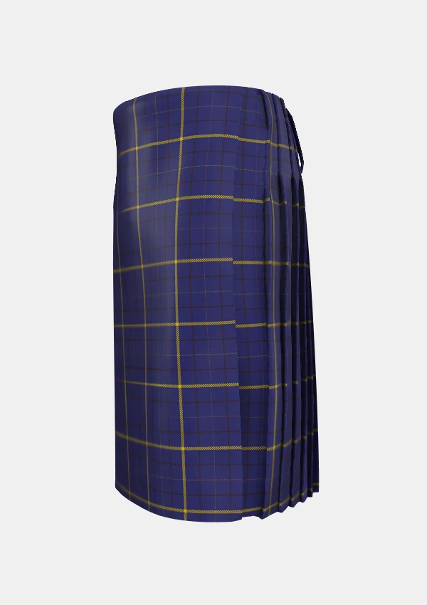 Traditional_Pearson_Tartan_kilt_1734_left_image_with_pleated_design_and_adjustable_buckles_for_men