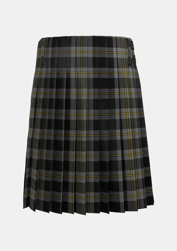 Traditional_Perry_Ancient_Personal_Tartan_1213_kilt_back_image_with_pleated_design_and_adjustable_buckles_for_men