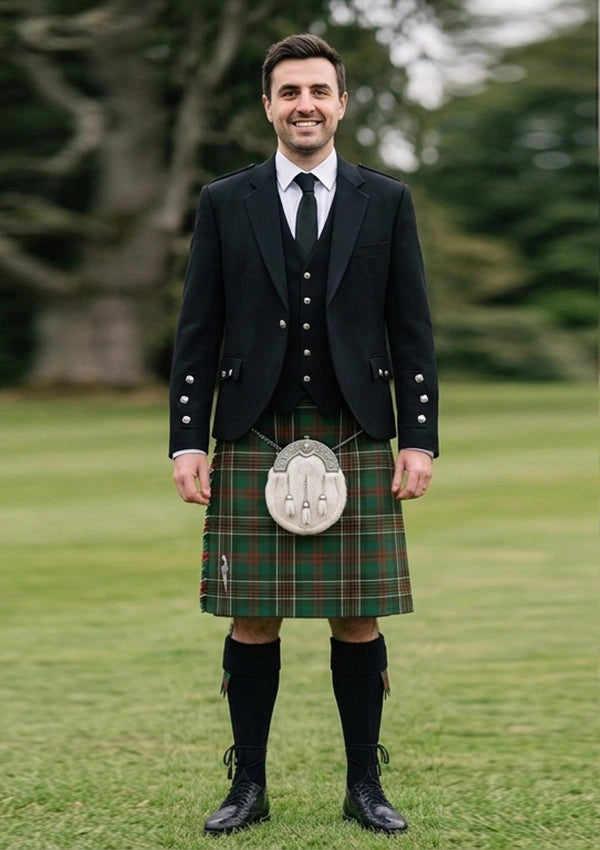 Traditional_Prince_of_Wales_tartan_3306_Kilt_and_Argyle_Jacket_Kilt_Outfit_front_image
