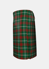 Traditional_Prince_of_Wales_tartan_left_image_with_pleated_design_and_adjustable_buckles_for_men