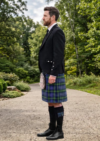 Traditional_Renfrewshire_Tartan_2560_Kilt_and_Argyle_Jacket_Kilt_Outfit_left_image