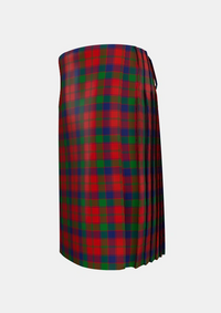 Traditional_Robertson_2_Tartan_1501_kilt_left_image_with_pleated_design_and_adjustable_buckles_for_men