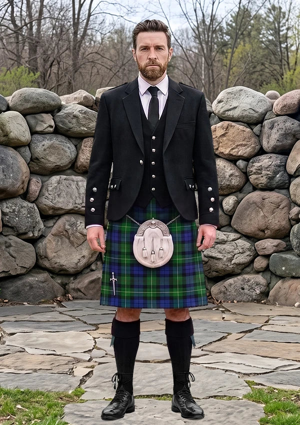 Traditional_Rollo_Tartan_1971_Kilt_and_Argyle_Jacket_Kilt_Outfit_front_image