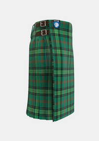 Traditional_Ross_Hunting_tartan_right_image_with_pleated_design_and_adjustable_buckles_for_men