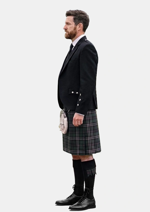 Traditional_Scottish_National_Tartan_Kilt_and_Argyle_Jacket_Kilt_Outfits_left_image