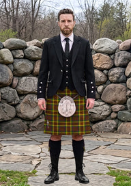 Traditional_Shannon_Tartan_7725_Kilt_and_Argyle_Jacket_Kilt_Outfit_front_image