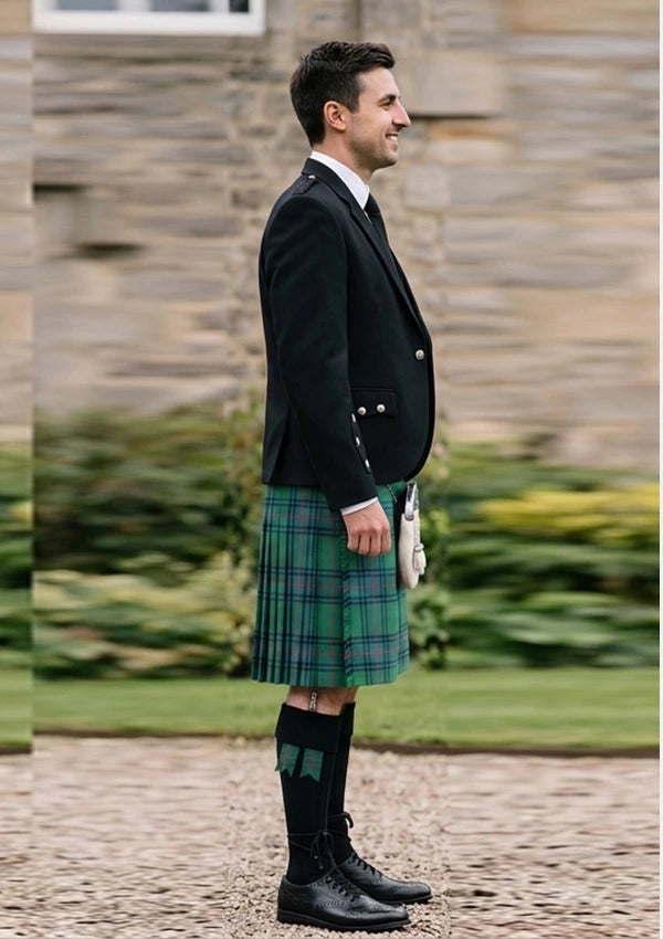 Traditional_Shaw_tartan_768_Kilt_and_Argyle_Jacket_Kilt_Outfit_right_image