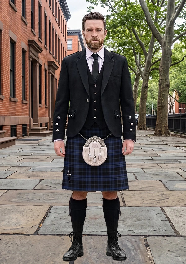 Traditional_Silver_Thistle_Tartan_6686_Kilt_and_Argyle_Jacket_Kilt_Outfit_front_image
