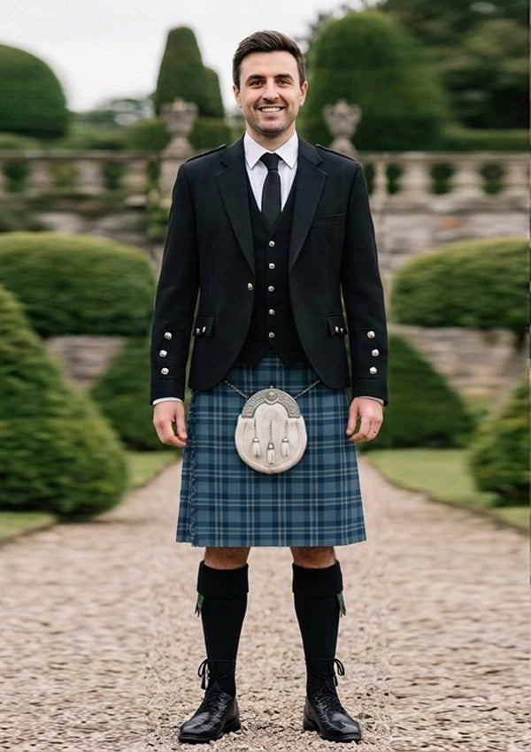 Traditional_St_Andrews_Earl_of_tartan_85_Kilt_and_Argyle_Jacket_Kilt_Outfit_front_image
