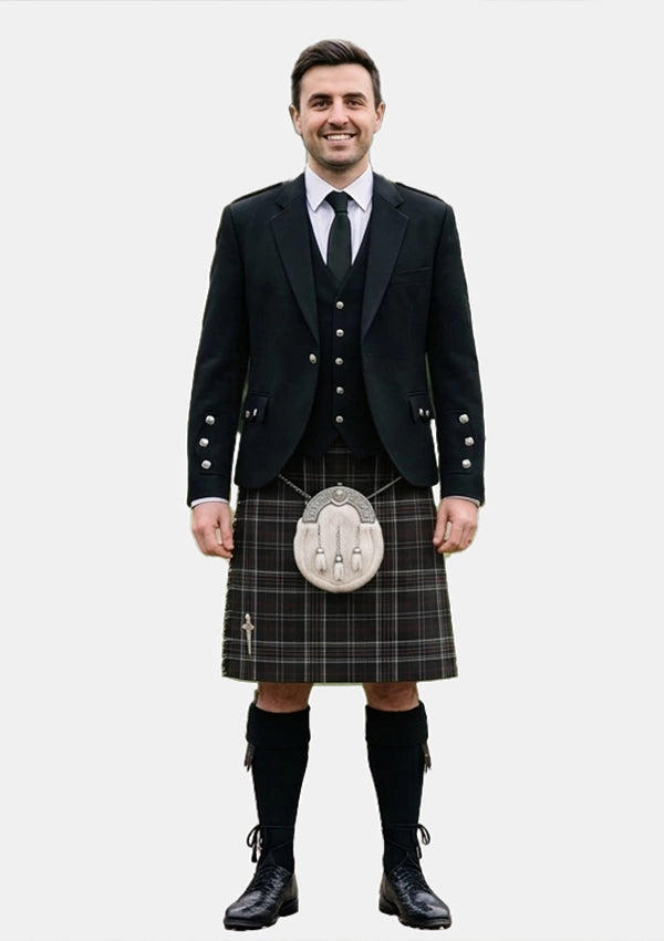 Traditional_St_Mirren_Tartan_3831_Kilt_and_Argyle_Jacket_Kilt_Outfits_front_image