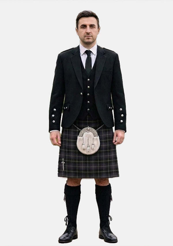 Traditional_Teylu_Coleman_Tartan_10792_Kilt_and_Argyle_Jacket_Kilt_Outfits_front_image