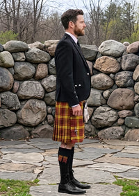 Traditional_Thom_Calum_Tartan_11336_Kilt_and_Argyle_Jacket_Kilt_Outfit_right_image