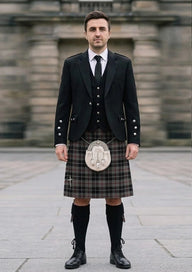 Traditional_Thompson_Grey_Tartan_3597_Kilt_and_Argyle_Jacket_Kilt_Outfit_front_image
