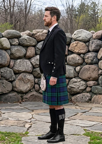 Traditional_Wallace_Blue_Tartan_46_Kilt_and_Argyle_Jacket_Kilt_Outfit_left_image