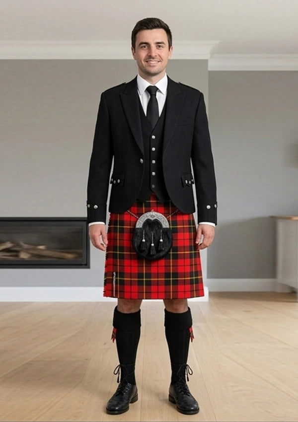 Traditional_Wallace_tartan_Kilt_and_Argyle_Jacket_Kilt_Outfit_front_image