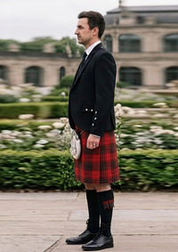 Traditional_Wemyss_Tartan_1512_Kilt_and_Argyle_Jacket_Kilt_Outfit_left_image