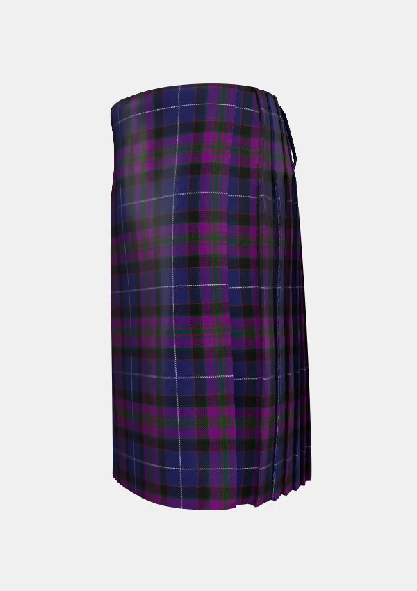 Traditional_Western_Isles_tartan_7463_left_image_with_pleated_design_and_adjustable_buckles_for_men