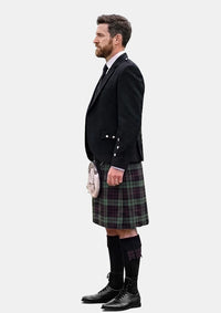 Traditional_Williamson_Tartan_4077_Kilt_and_Argyle_Jacket_Kilt_Outfits_left_image