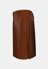 Traditional_Wilsons_No099_Tartan_5606_kilt_left_image_with_pleated_design_and_adjustable_buckles_for_men