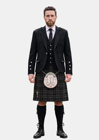 Traditional_Witches_Blood_The_11495_Kilt_and_Argyle_Jacket_Kilt_Outfits_front_image