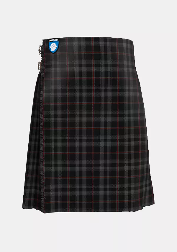 Traditional_Witches_Blood_The_Tartan_11495_kilt_front_image_with_pleated_design_and_adjustable_buckles_for_men