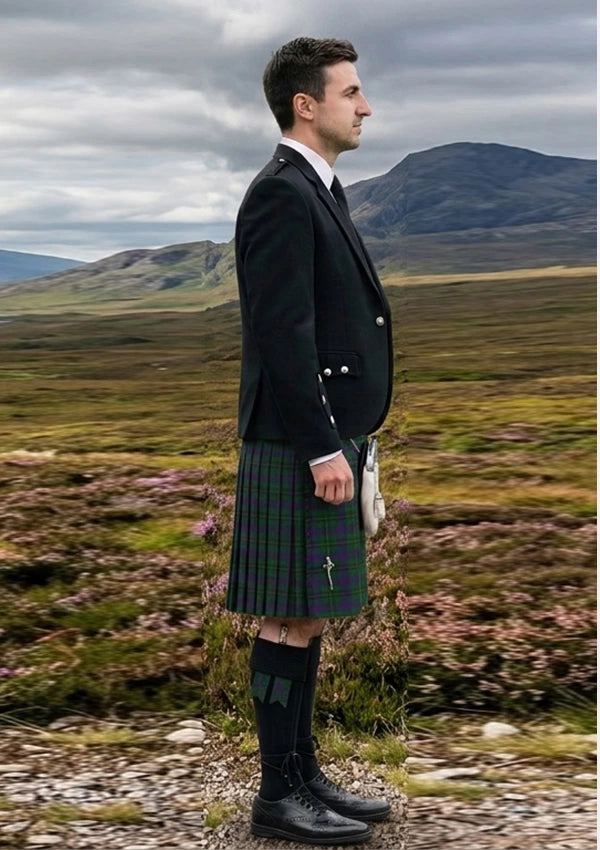 Traditional_Wood_Tartan_6630_Kilt_and_Argyle_Jacket_Kilt_Outfit_right_image