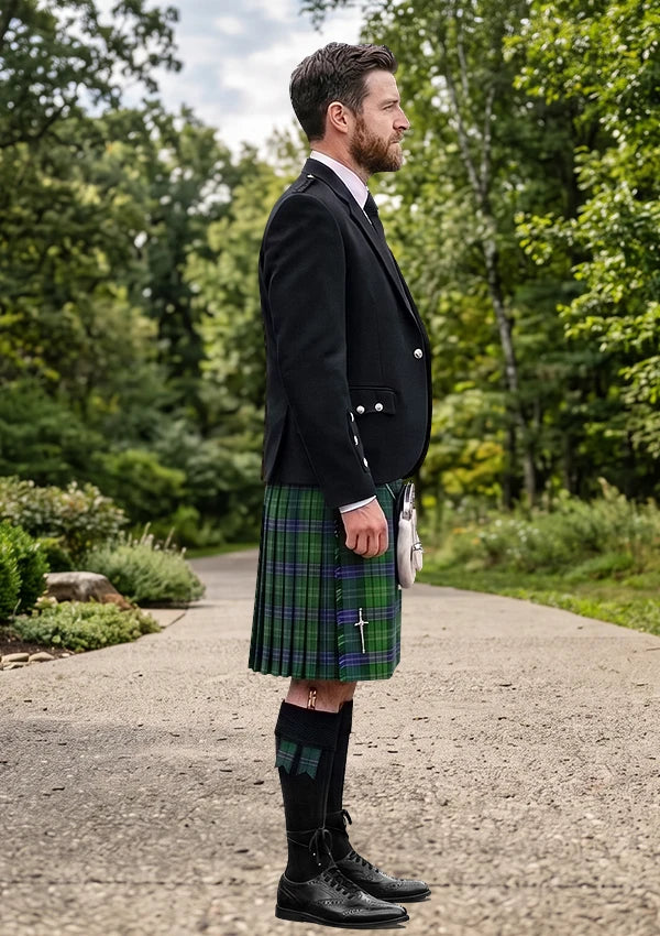 Traditional_Young_Melvina_Tartan_2546_Kilt_and_Argyle_Jacket_Kilt_Outfit_right_image