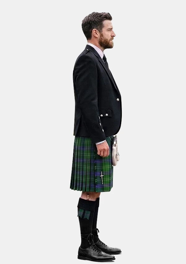 Traditional_Young_Melvina_Tartan_2546_Kilt_and_Argyle_Jacket_Kilt_Outfits_right_image