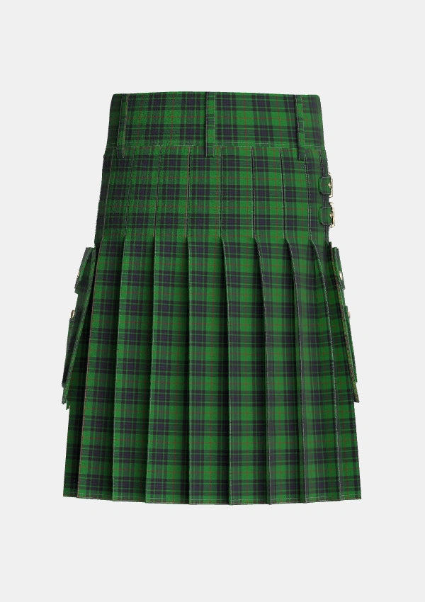 Utility_MacKinross_Tartan_7125_kilt_back_image_with_pleated_design_and_adjustable_buckles_for_men