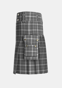 Utility_Scott_BW_1850_Tartan_1826_kilt_left_image_with_pleated_design_and_adjustable_buckles_for_men