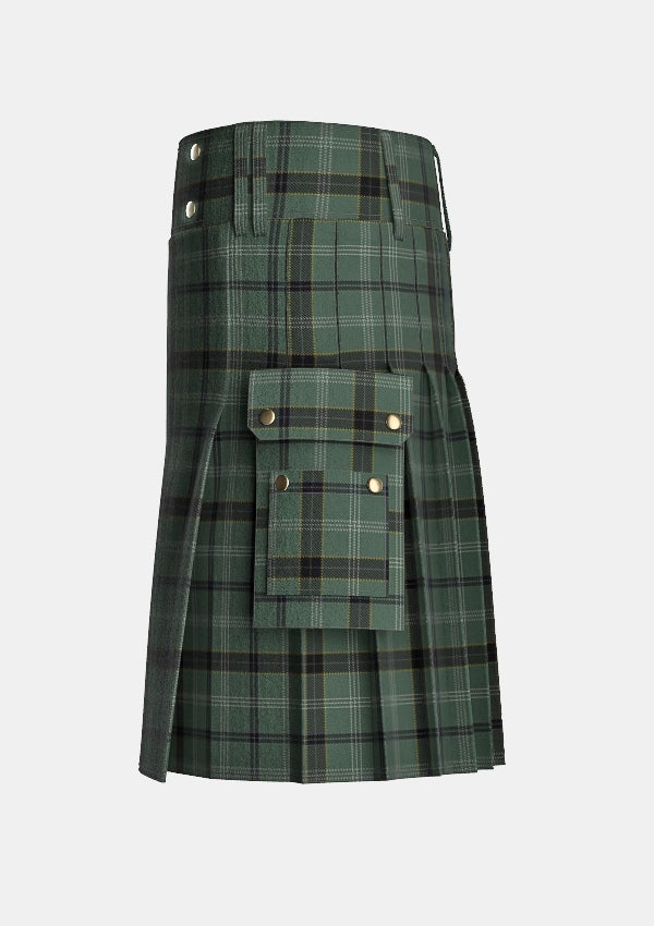 Utility_Stirling_Castle_Tartan_14820_kilt_left_image_with_pleated_design_and_adjustable_buckles_for_men
