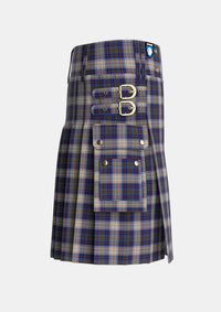 Utility_Unidentified_Gordon_variant_Tartan_1730_kilt_right_image_with_pleated_design_and_adjustable_buckles_for_men