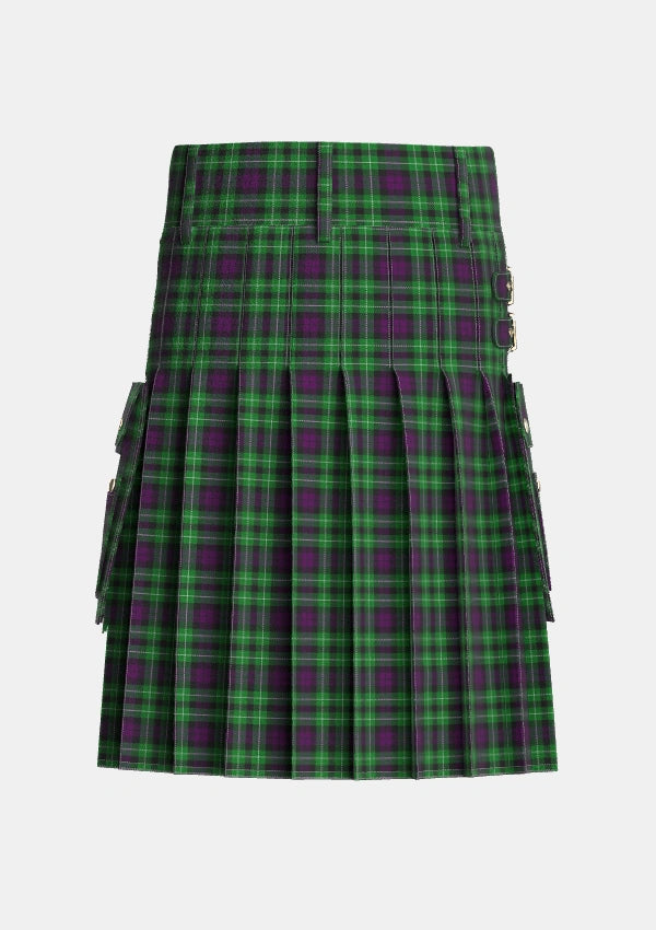 Utility_Wilsons_No064_2_Tartan_1043_kilt_back_image_with_pleated_design_and_adjustable_buckles_for_men